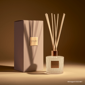 CANDLES & DIFFUSERS