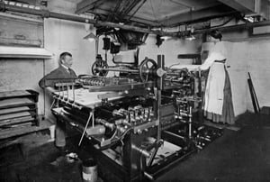Optimized-History AnotherFineArtMachine_1 - bw